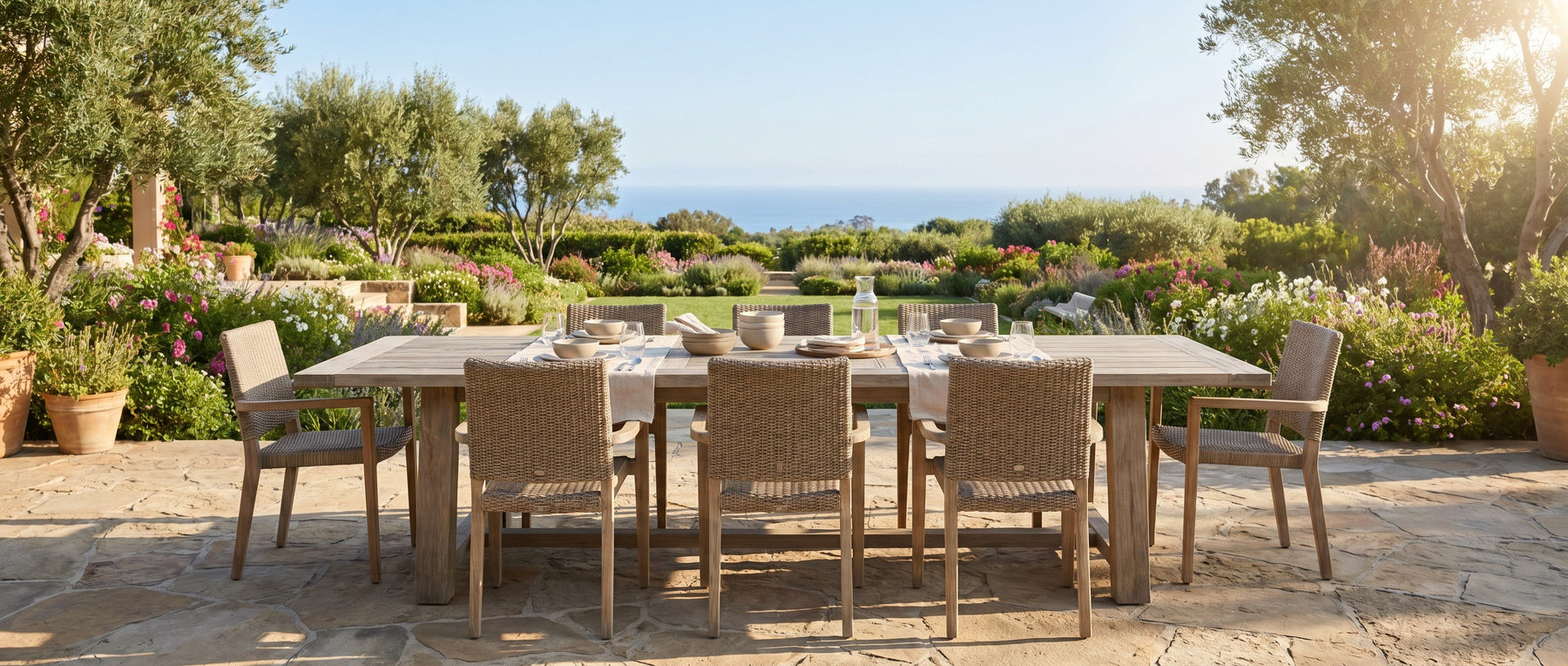 Outdoor Dining Tables