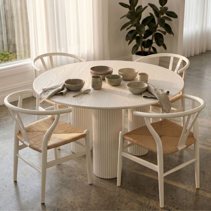 Doric Round Dining Table 120cm - White