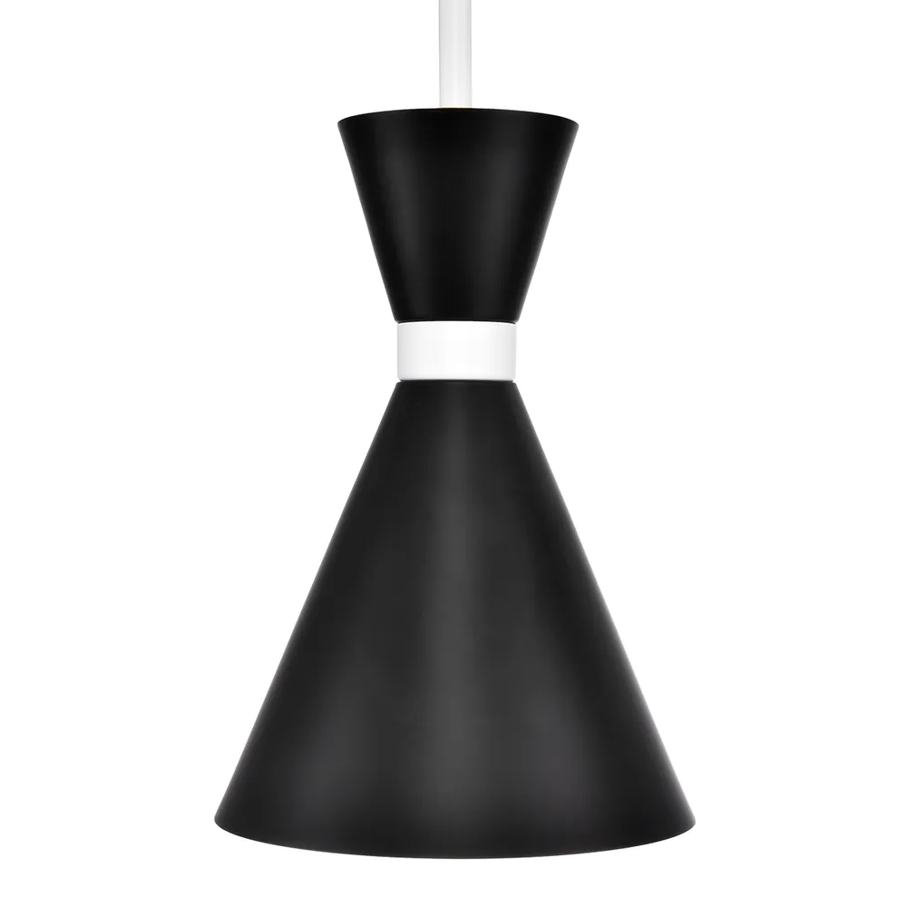 Oakley Pendant - Black w White