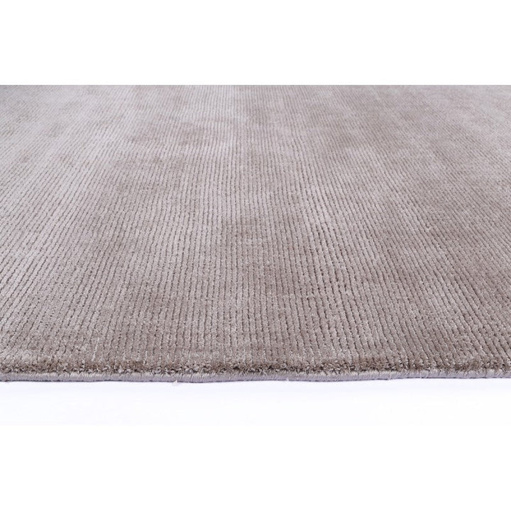 Horus Rug - Silver