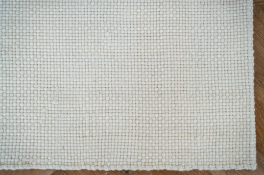 Phosop Rug - Ivory